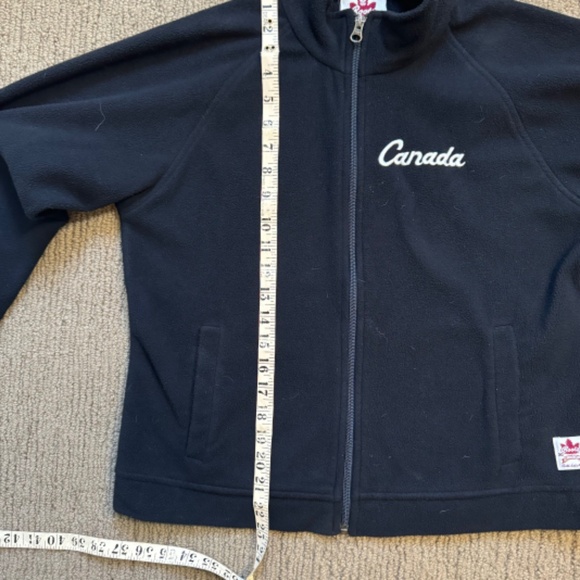 Vintage Roots Team Canada Olympic Salt Lake City 2002 Sweater - Picture 6 of 10